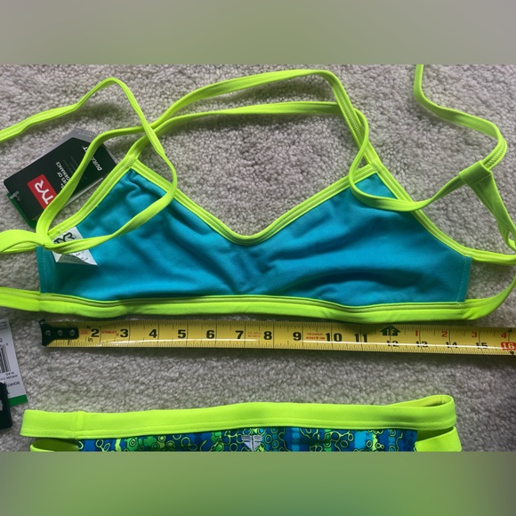 NWT TYR Hiromi Bikini 2pc Set Size M - Picture 8 of 10